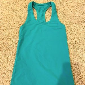 Athleta tank